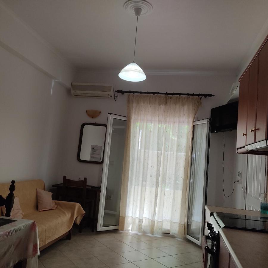Nikolaou Thomas House
